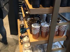 零售区-星巴克臻选(北京世贸天阶店)