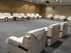 -上海跨国采购会展中心