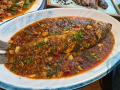 -有红鸡毛店·川菜(建设路店)