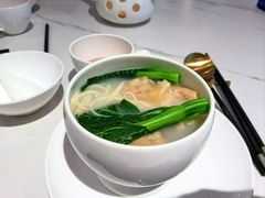 -富淳饭店(陆家嘴保利广场店)