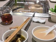 -海底捞火锅(曹安公路店)