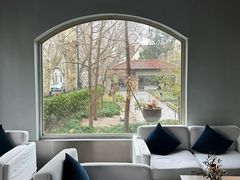 -穹六人间 people 6(岳阳路店)