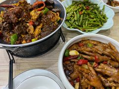 牛腩荷包蛋-英子家庭菜馆(系马桩店)