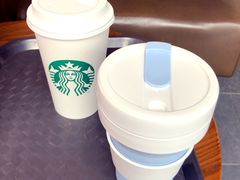 -星巴克(西藏路店)