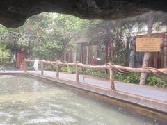 -长白山聚龙火山温泉