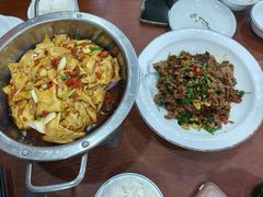 -湖南人家湘菜馆(镇江路店)