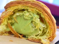 抹茶可颂-Top Impression Bakery Wolli Creek
