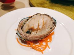 大连鲍鱼-ONE FULL 古董港式海鲜火锅