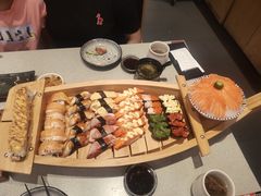 乘风破浪寿司船-万岁寿司(万国店)