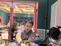 -沙枣树辣子鸡•新疆家常菜(喀什西路店)