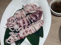 沾水枪鱿鱼-日进一片海.生腌海鲜火锅.宵夜烧烤(三里屯总店)