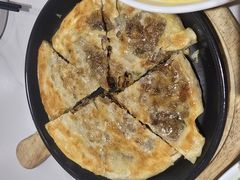 状元酥皮牛肉饼-宏状元现熬粥·京味菜(黄寺大街店)