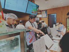 -奈雪的茶(湖滨银泰in77C区PRO店)