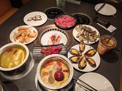 -钱小奴海鲜自助黑金店(杭州滨江龙湖店)