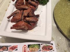 -轩记海鲜餐厅·四十五年老字号·经典粤菜(西区彩虹店)