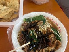 -老窦肥肠板面