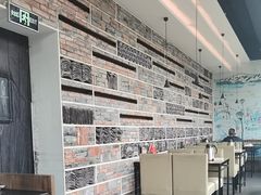 -莲餐厅·湖北菜·潜江小龙虾店(愚园路店)