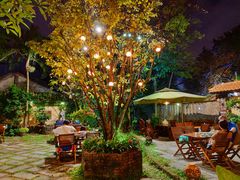 -Lam Vien Restaurant