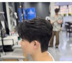-藤野造型烫发染发