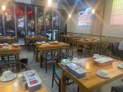 -亿牌牌东北烧烤(怀特店)
