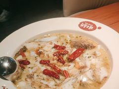 -鱼亨小鲜酸菜鱼(大信店)