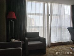 -东方帝景假日酒店