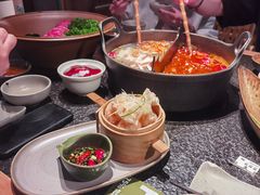 -三出山火锅(南京万象天地店)