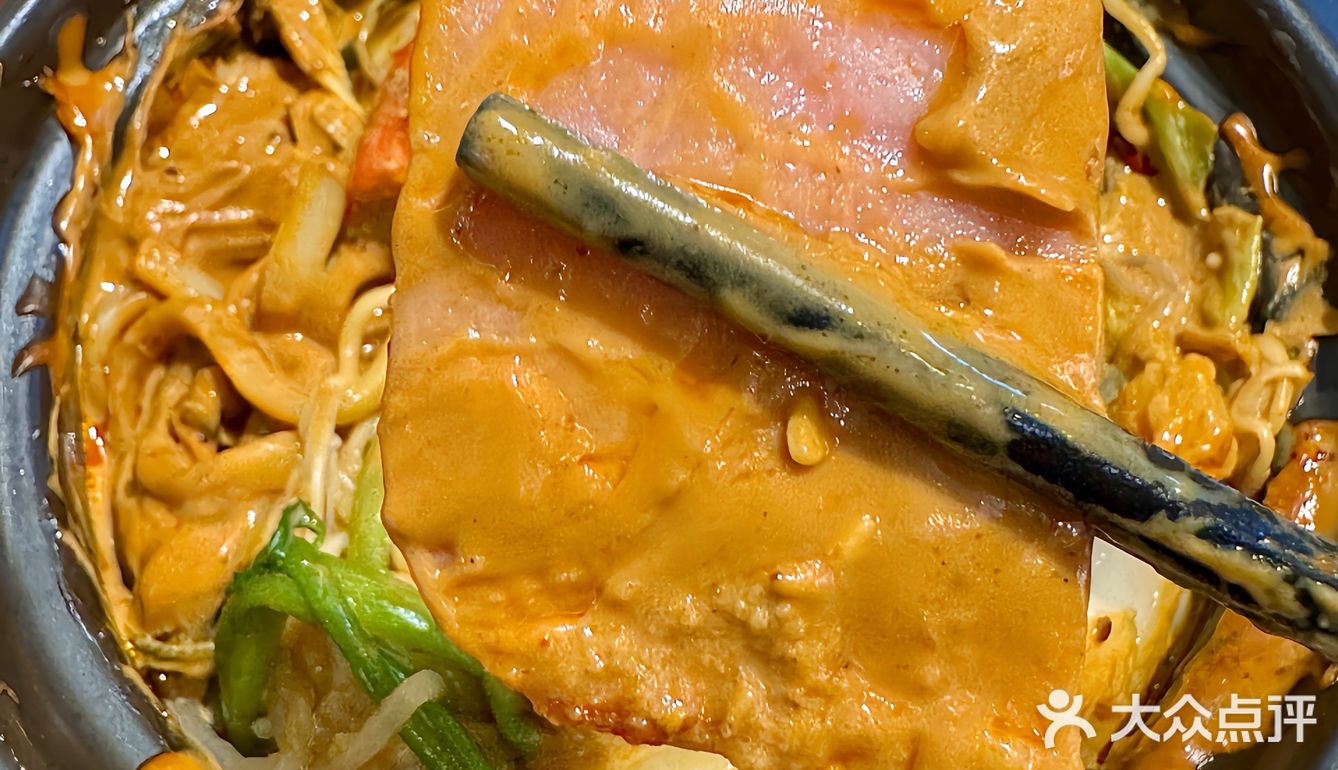 麻辣烫➕炸串，烦恼少一半！