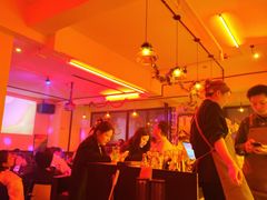 -Mx.cocktail bar