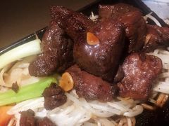 -穹六人间 people 6(岳阳路店)