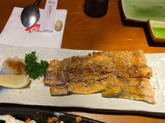 盐烤三文鱼皮-鳗鱼家·深夜食堂(军博店)