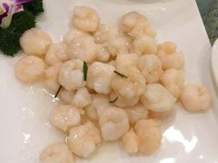 龙井河虾仁-江南村酒家