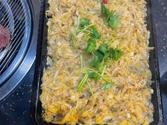 铁板酸菜-丹东丛炟海鲜烧烤(江艺路店)