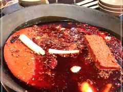 -星鸿社重庆老火锅(燃灯寺分店)