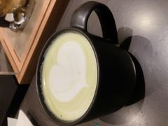 -星巴克臻选(北京银泰店)