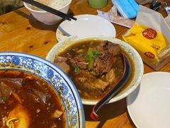 红烧软骨肉-禧福徕盆盆香川菜馆