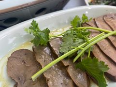 -陆记鹅庄·潮汕菜·狮头鹅(大仟里店)