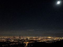 -鬼笑石后山停车场