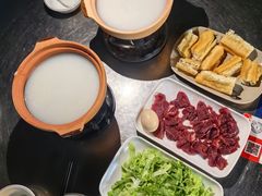 -渔顺生·顺德鱼生·粥底火锅·桑拿鸡(渔人码头店)