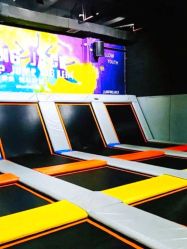 -蹦贝运动中心·蹦床·攀岩·闯关(龙岗店)