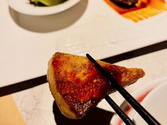 -穹六人间 people 6(岳阳路店)