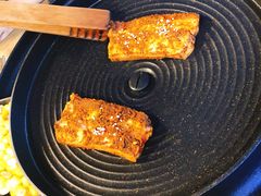 香麻猪五花-三国惹火烤肉·中日韩烤肉集合店(百草路店)