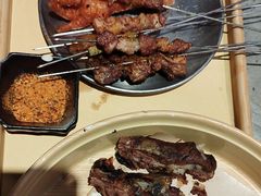 -破瓦寒窑·地摊烤羊排