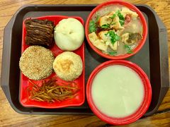 糖花卷-老回回饺子馆(海洋馆店)