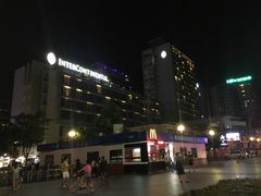 -青岛海尔洲际酒店