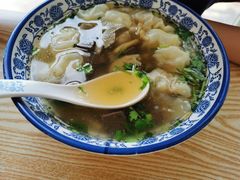 鸭血小馄饨-小董骨汤馄饨店(通扬路店)