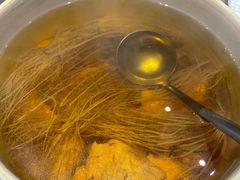 石斛老鸡炖响螺-悦秀·高级粤菜