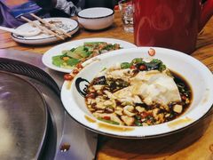 -山河屯铁锅炖鲜鹅·东北菜(开发区一店)