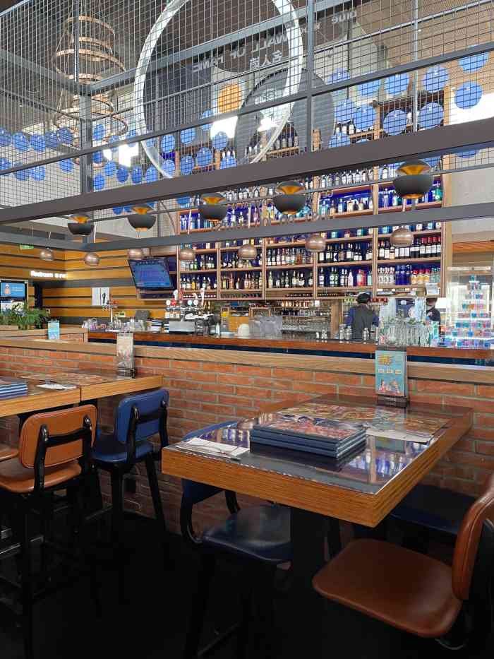 bluefrog蓝蛙(三里屯太古里店)-"品牌在上海非常有名,很大也,据说厨房