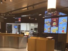 -麦当劳(国际社区店)